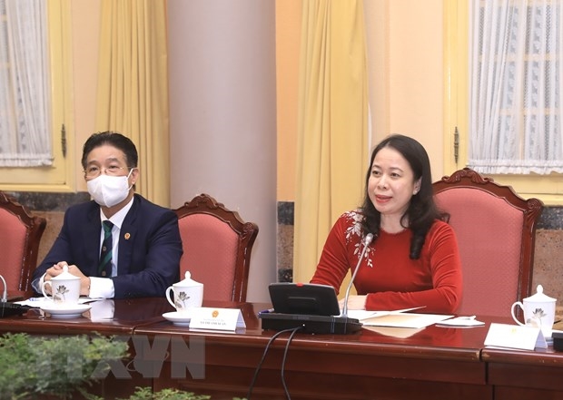 越南党、国家和人民一向为各国驻越南大使和代办出色完成任创造便利条件